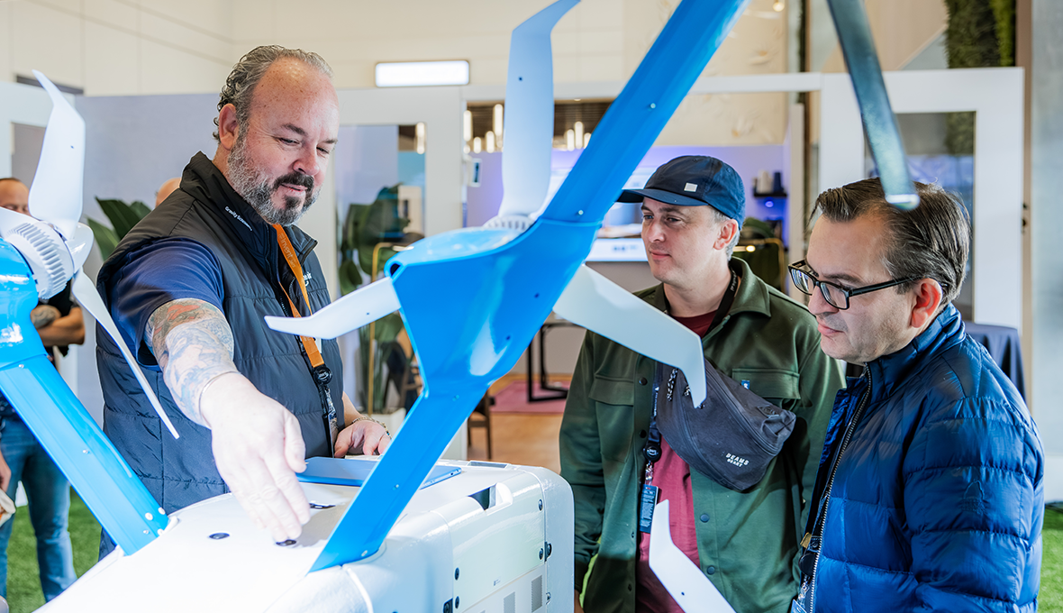 fan demo hosted at expo